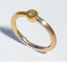 Ring Platin und 900er Gold tordiert mit Brillant