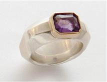 Ring Sterlingsilber, Fassung 900er Gold Amethyst im Smaragdschliff